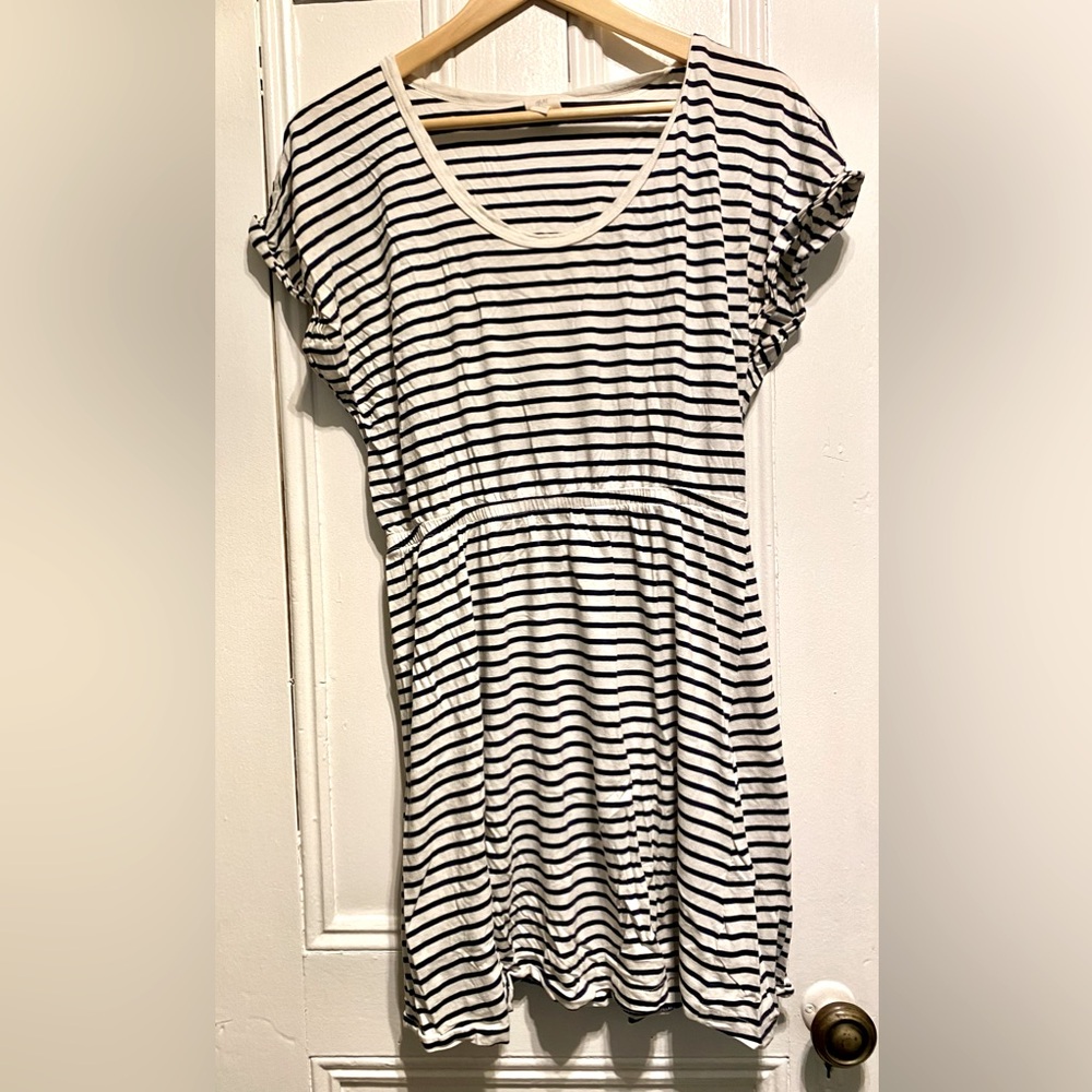 H&M White and navy striped dress